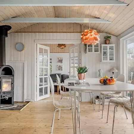 In With House Sea View Сasa de vacaciones